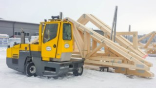 CombiLift im Außeneinsatz