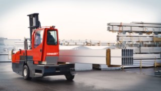 Handling von langen Lasten im Außenbereich