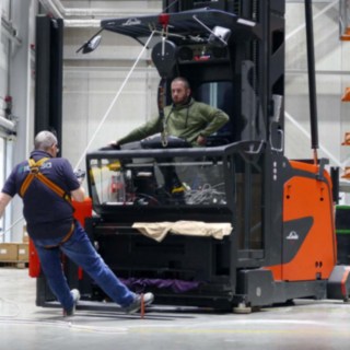 Abseilübung am Boden