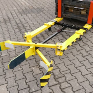 Sander Sonderbau Gabelstapler Zubehör Fassklammer