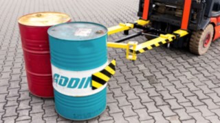 Sander Sonderbau Gabelstapler Zubehör Fassklammer