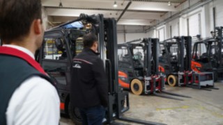 Sander Test und Grill Linde Stapler Sander Test und Grill Linde Stapler