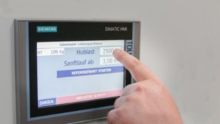 Prüfstand Kontroll-Panel mit Touch-Funktion Prüfstand Kontroll-Panel mit Touch-Funktion