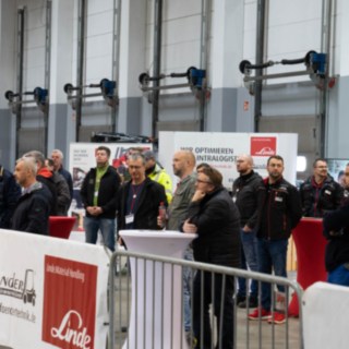 Sander Test und Grill - Besucher beom Vortrag